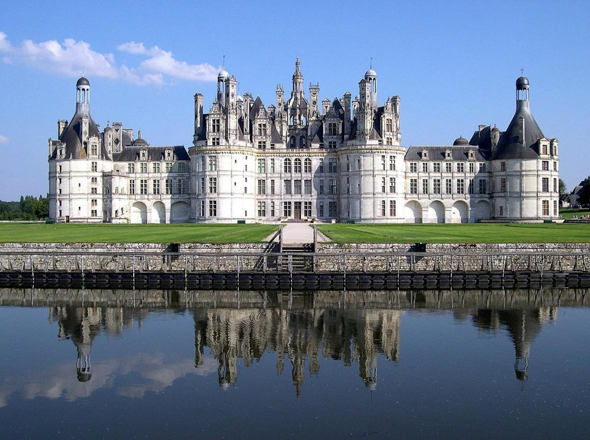 Апартаменты Le Balzac / Colbert - Bord De Loire Тур Экстерьер фото